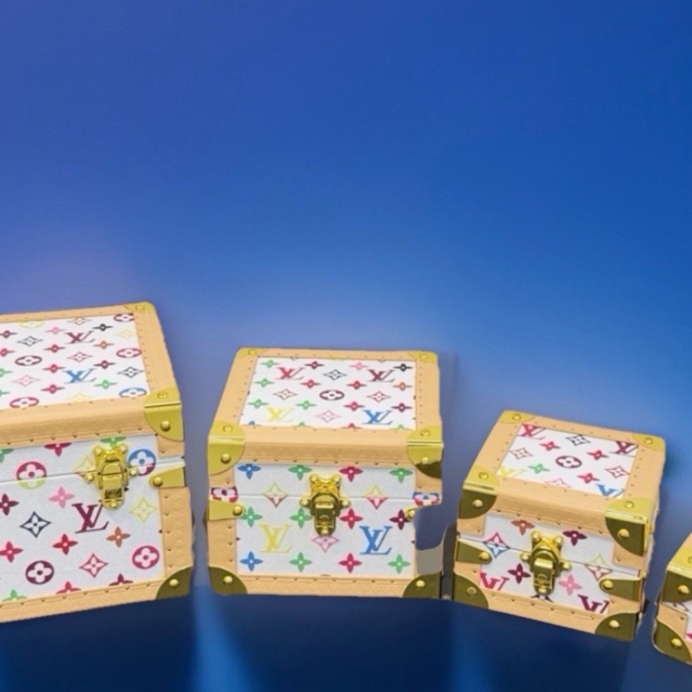 4pc Louis Vuitton LV White Multicolor Monogram trunk pyramid set - Picture 9 of 9